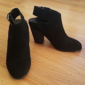 Women's Carlos Santana Black Suede Leather Booties